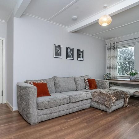 Pass The Keys Cosy And Spacious 2 Beds Flat With - Free Parking Édimbourg Extérieur photo
